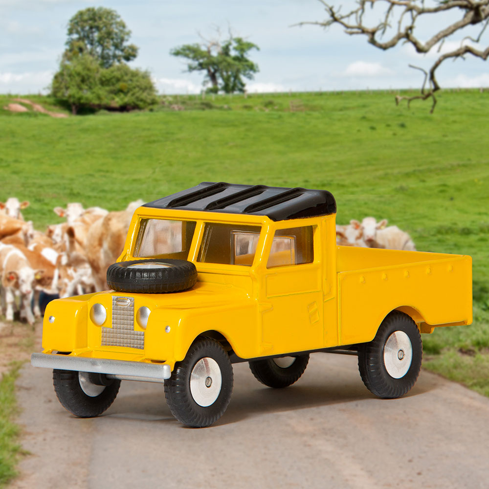 Sale a subasta un Land Rover Defender 110 Camel Trophy de 1998 Sale a subasta un Land Rover Defender 110 Camel Trophy de 1998