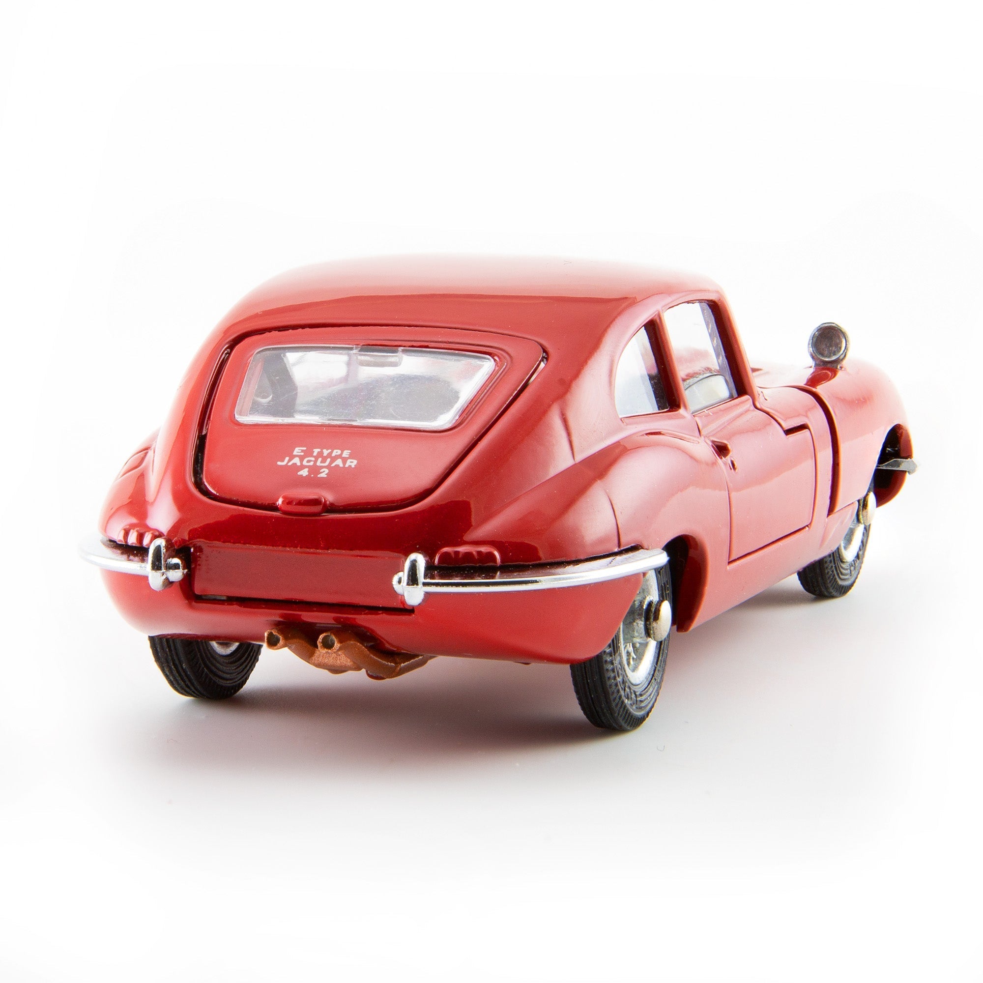 4.2 Litre Jaguar 'E' Type 2+2 (335) – Corgi Model Club USA